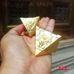 COLLAR/LLAVERO - ROMPECABEZAS DEL MILENIO (YuGiOh) - Imagen 3