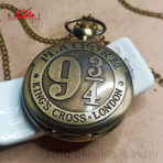 RELOJ DE BOLSILLO PLATAFORMA 9 3/4 (Temática de Harry Potter) - Imagen 5