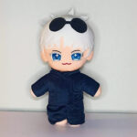 PELUCHE - GOJO SATORU (Temática del anime Jujutsu Kaisen)